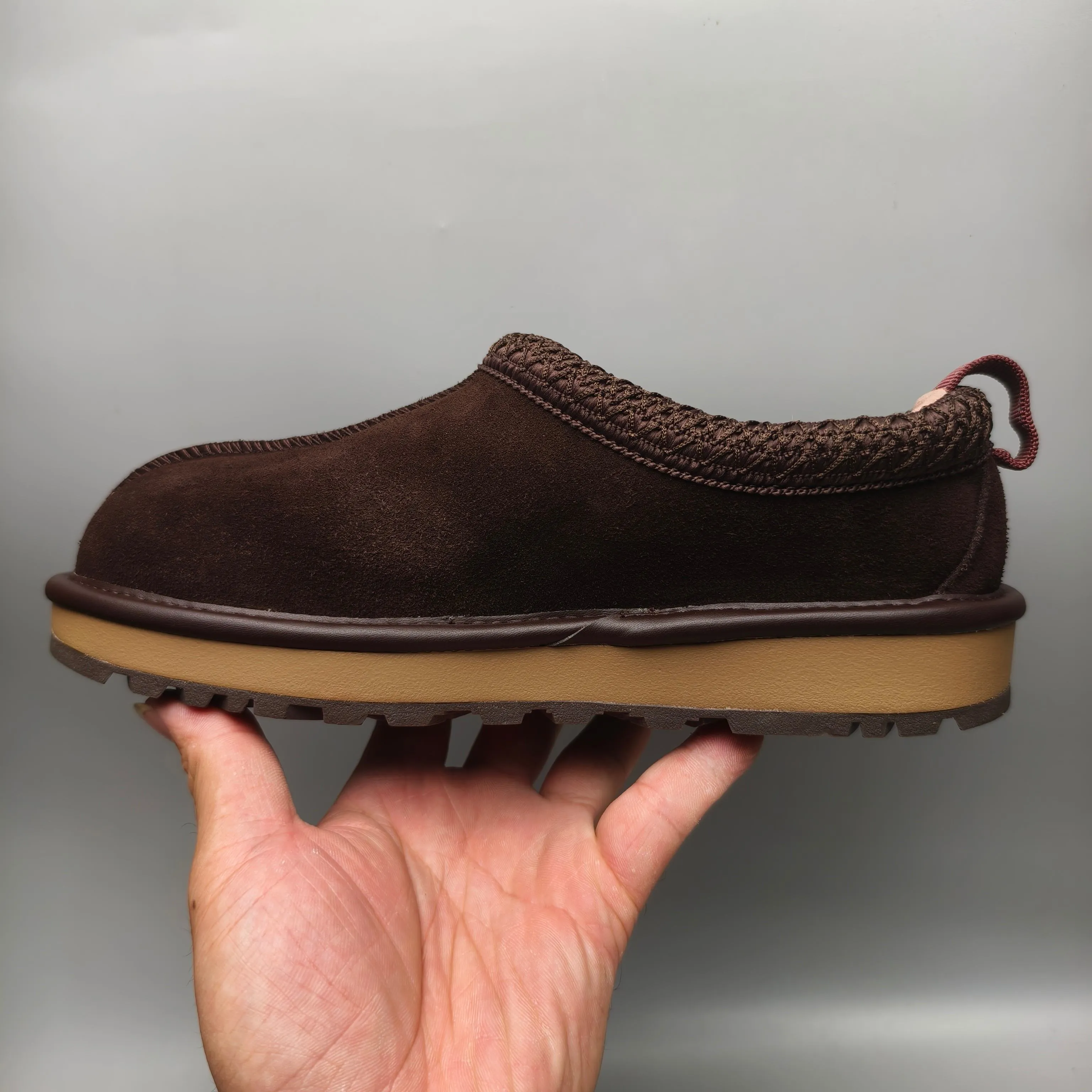 💰480 UGG sheepskin all-in-one snow boots, ethnic style casual trendy men's shoes, color: maroon, chocolate, black, matching sizes: 39-45